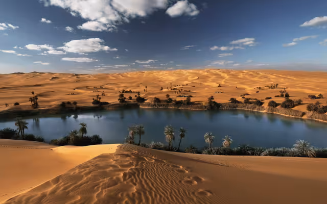 تصویر صحرای بزرگ آفریقا برای والپیپر و پس‌زمینه در موضوع گردشگری و اماکن