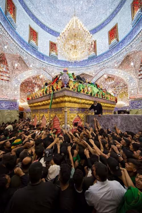 میلاد حضرت ابالفضل علیه السلام بر تمام شیعیان جهان مبارک باد.
