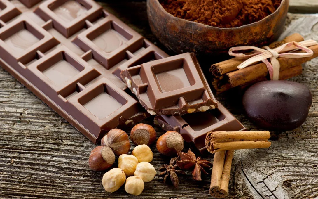 تصویر شکلات برای والپیپر و پس‌زمینه در موضوع غذا و آشامیدنی